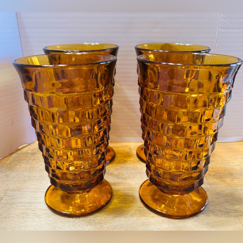Vintage Indiana Whitehall Cubist amber colored iced tea glasses. Set of 4. MINT!